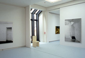Accrochage de l'exposition, © Kunsthalle Krefeld, 1990